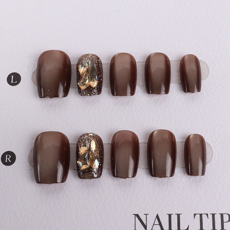 Glamorous Press-On Nail Art Set