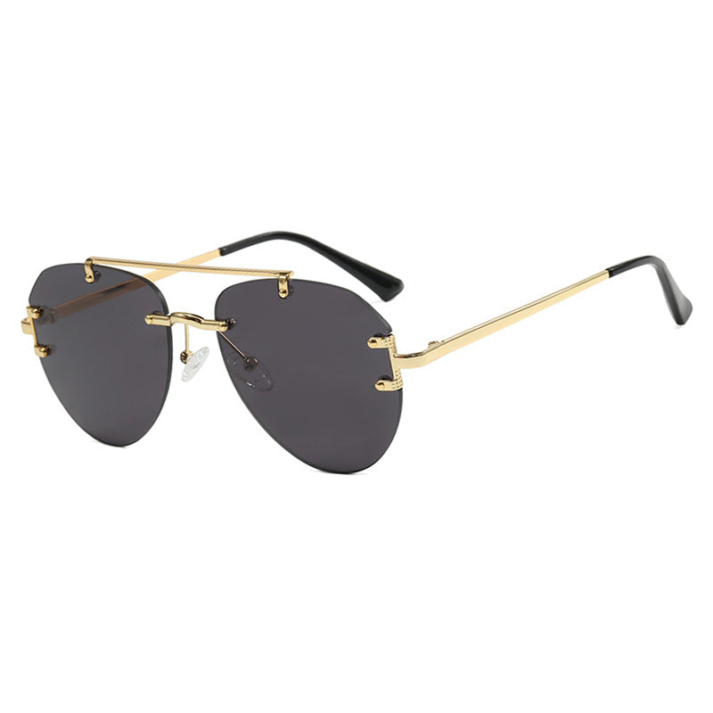Damen moderne Piloten-Sonnenbrille mit gradienten Gläsern und dünnem Metallrahmen Karnz