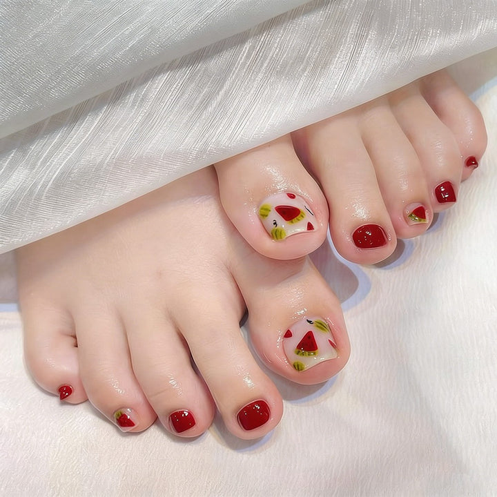 Trendige Fußnagelkunst Karnz