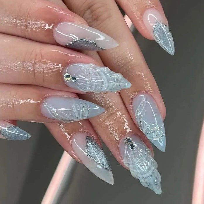 Elegante Blumen Schleife Nagelkunst Karnz