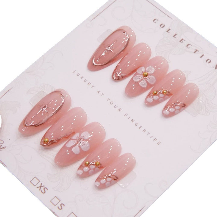 Floral Accent Press-On Nail Set
