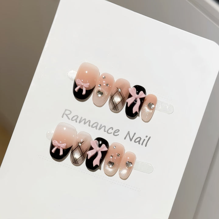 Press-On Nail Art Set Karnz
