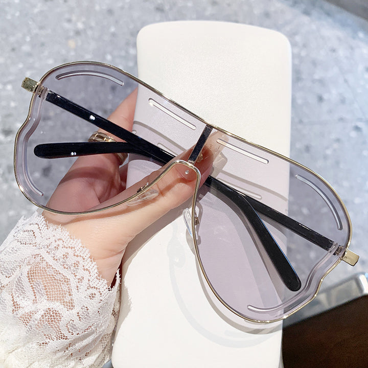 Damen Sonnenbrille im modernen Shield-Design Karnz