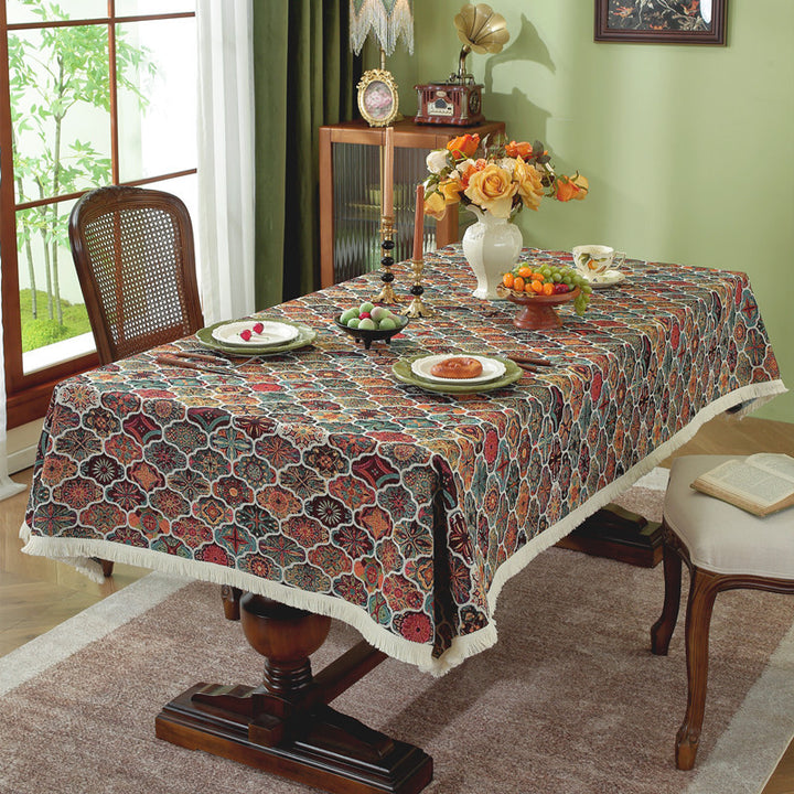 Elegante gemusterte Tischdecke