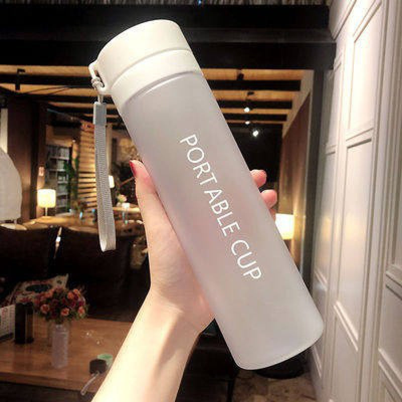 Damen stilvolle Glas-Trinkflasche Karnz