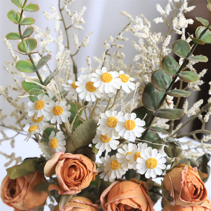 Elegante Blumenarrangement