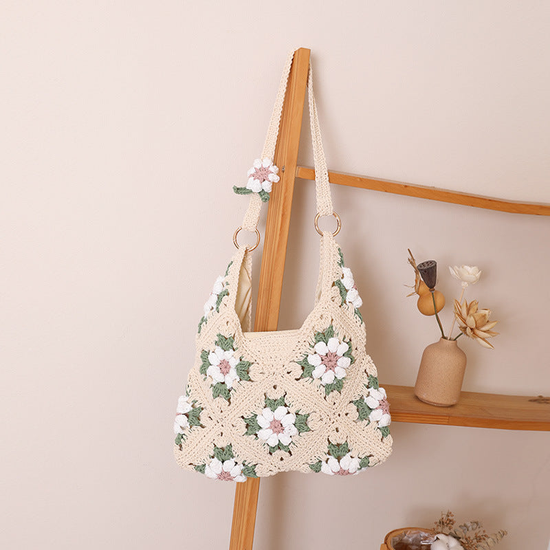 Damen Handgeknüpfte Schultertasche mit floralen Akzenten Karnz