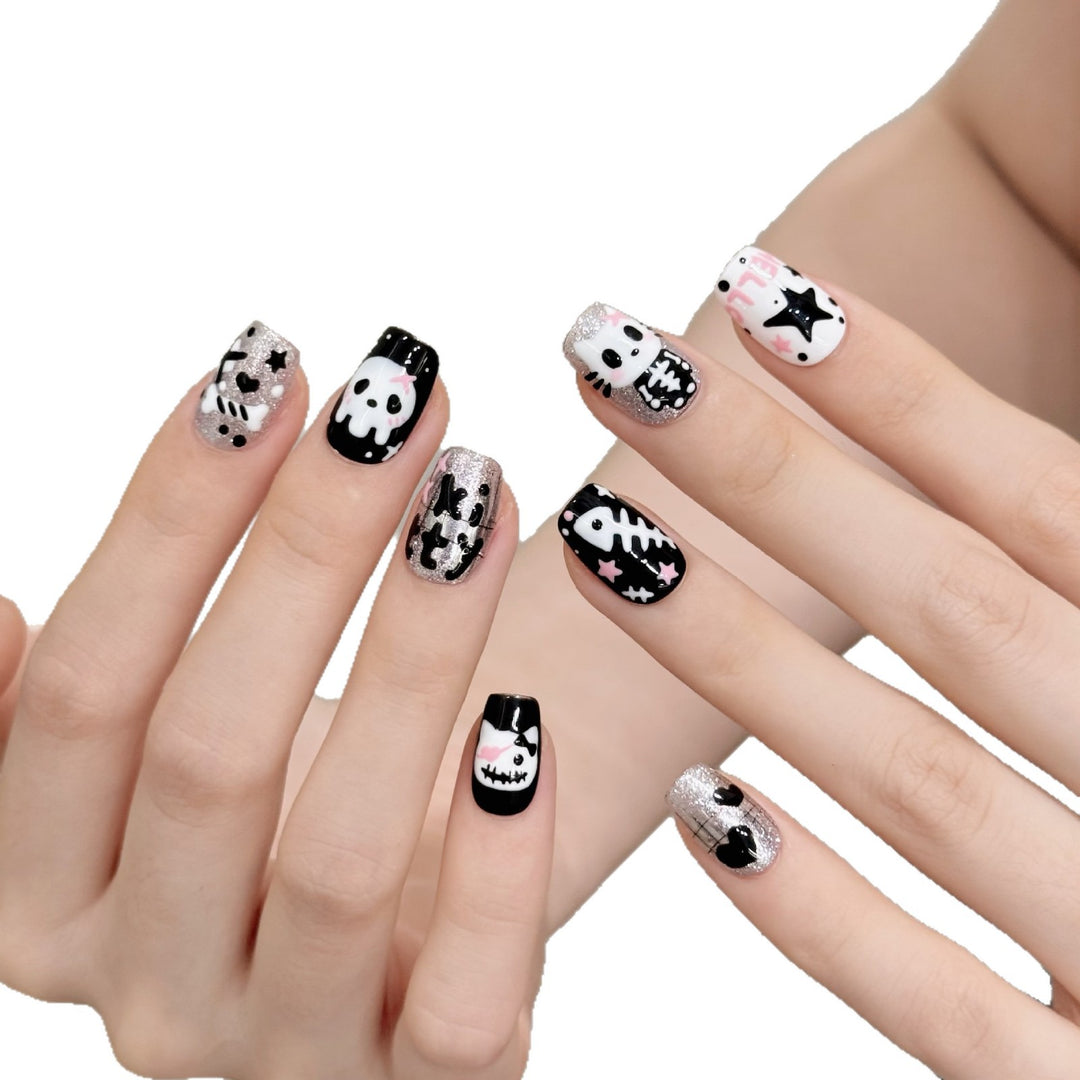 Themenbezogenes Skelett-inspiriertes Press-On-Nail-Art-Set
