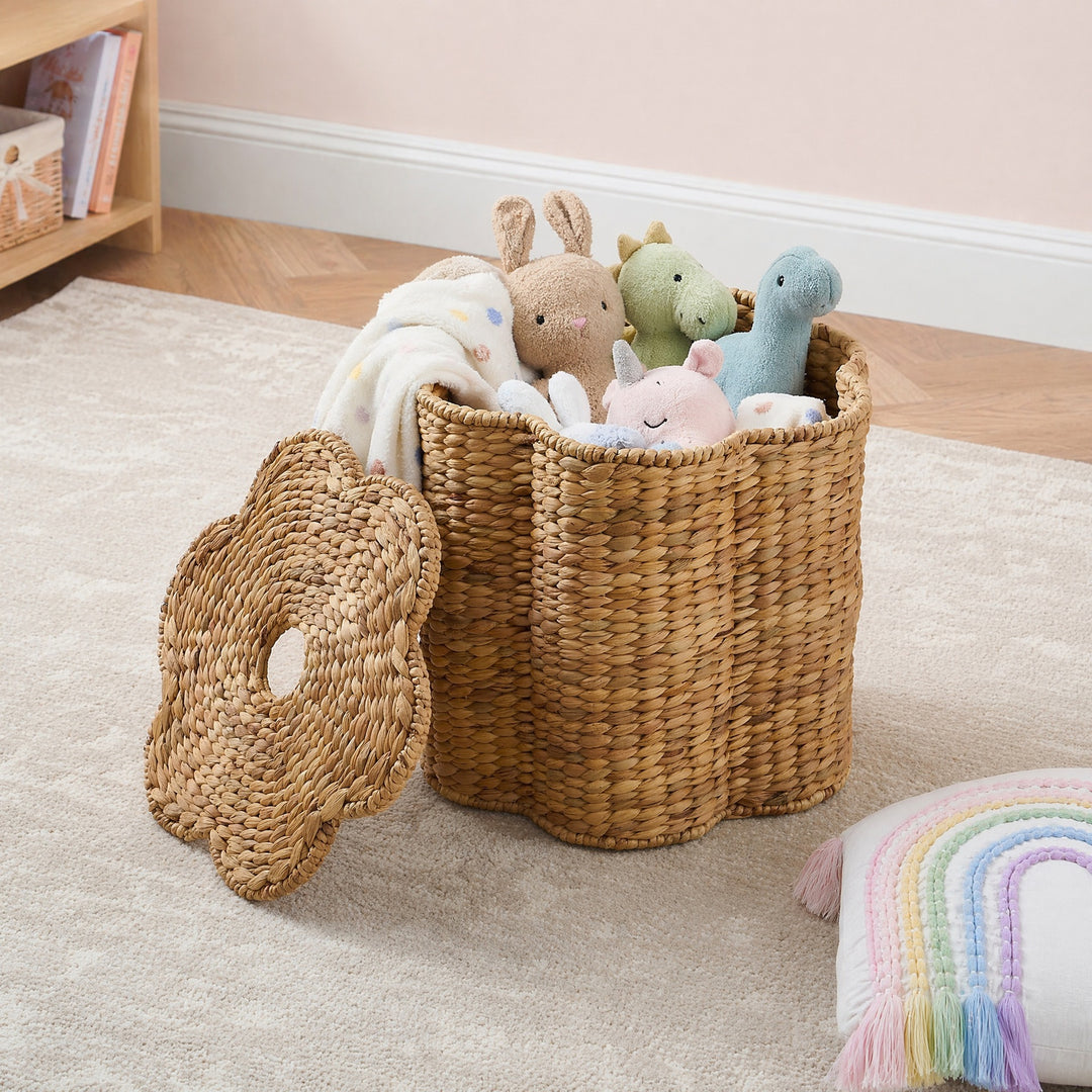 Stuhl aus geflochtenem Naturmaterial Karnz