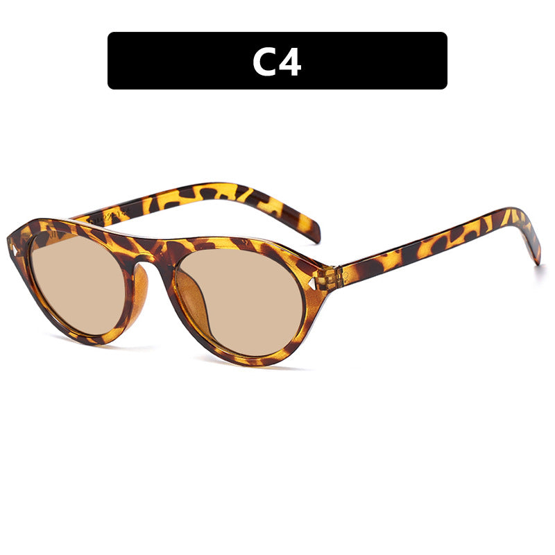 Damen modische Sonnenbrille mit geschwungenem Rahmen und schützendem UV-Filter Karnz