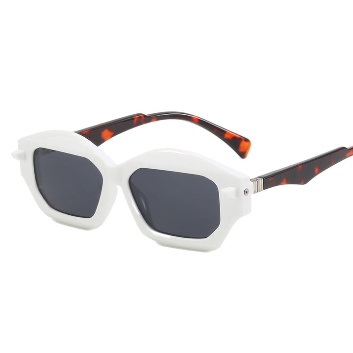 Damen Modernistische Sonnenbrille mit auffälligem Rahmen Karnz