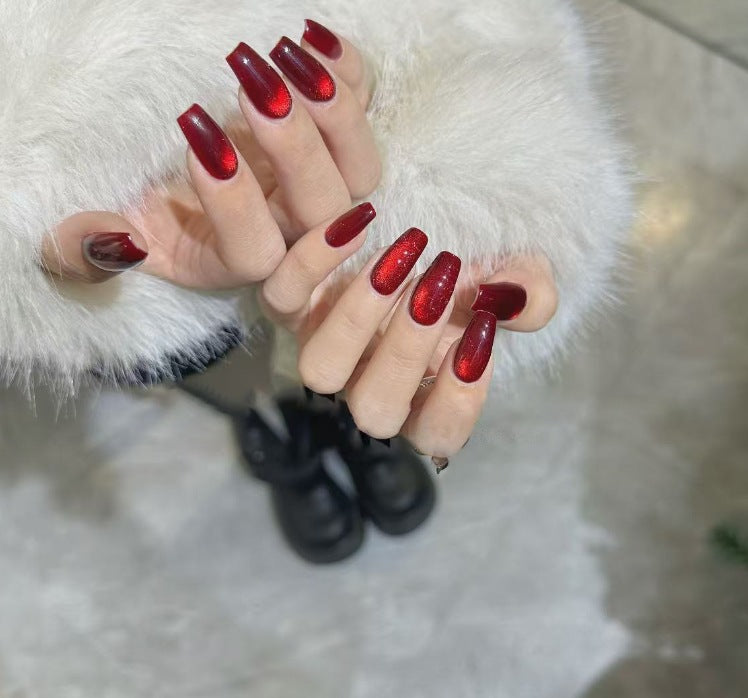 Dekorative Glitzer French Tip Nagelverzierungen Karnz