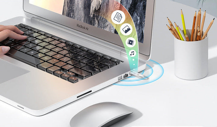 Ergonomischer USB-Stick Karnz