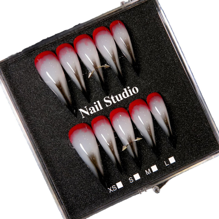 Elegante Fantasie Stiletto Press-On Nägel