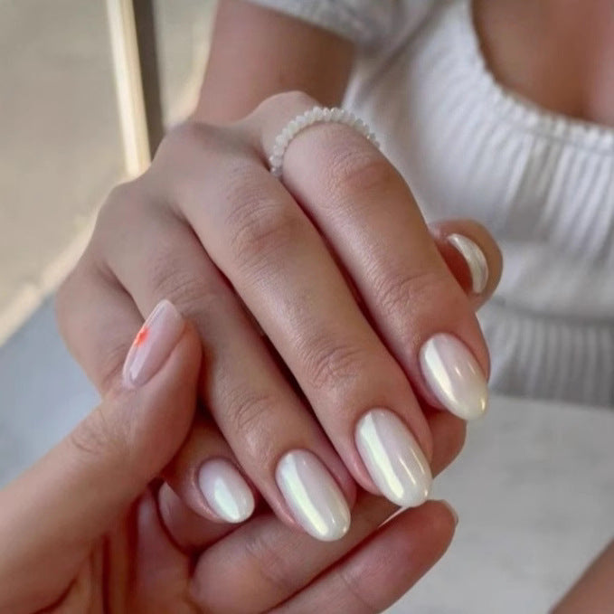 Glatte französische Press-On-Nagelset mit elegantem Finish Karnz