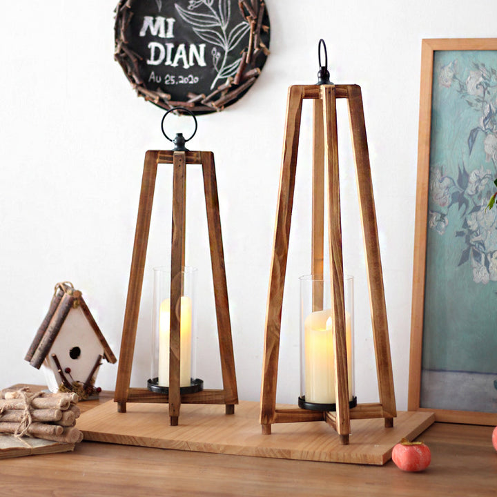 Stilvolle Laterne aus Holz Karnz
