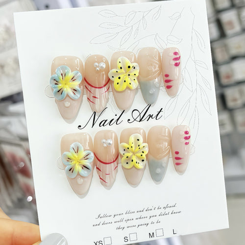 Künstlerisches floral-verziertes Press-On-Nagel-Kit