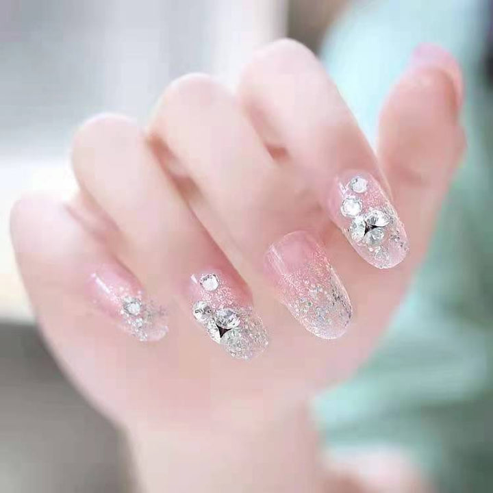 Glamouröse mit Strass verziert Press-On Nagelspitzen