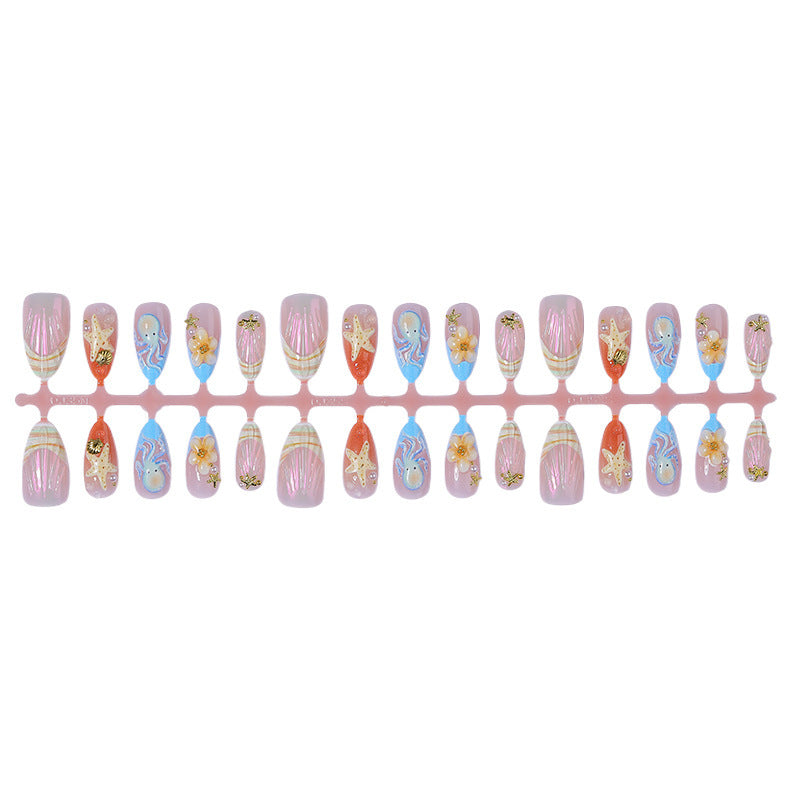 Festliches Kunstnagelset mit maritimen und floralen Designs Karnz