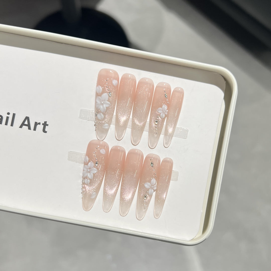Dekoratives Floral Press-On Nagelset Karnz