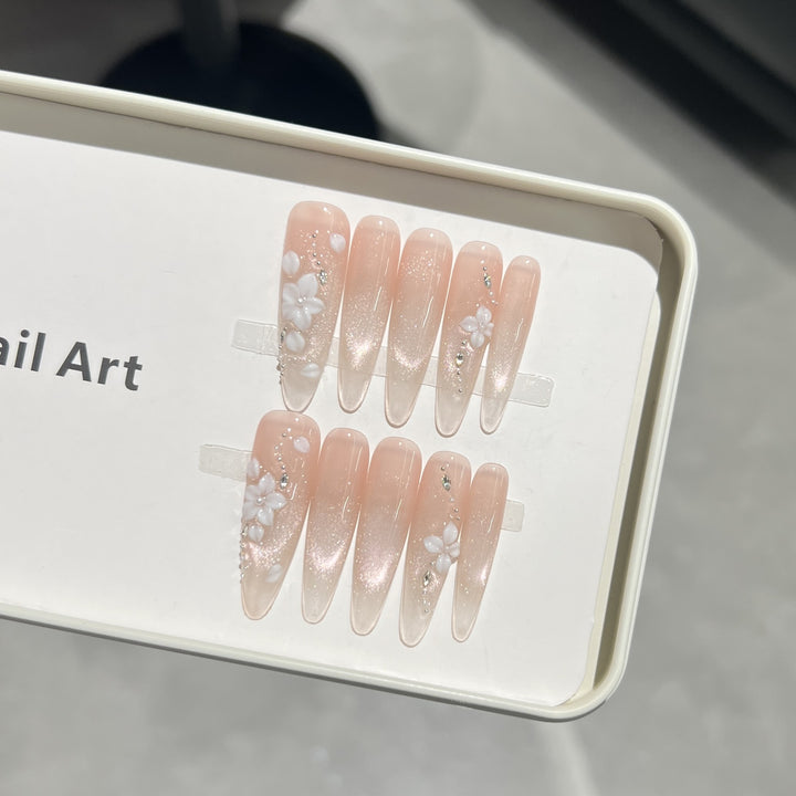 Dekoratives Floral Press-On Nagelset Karnz