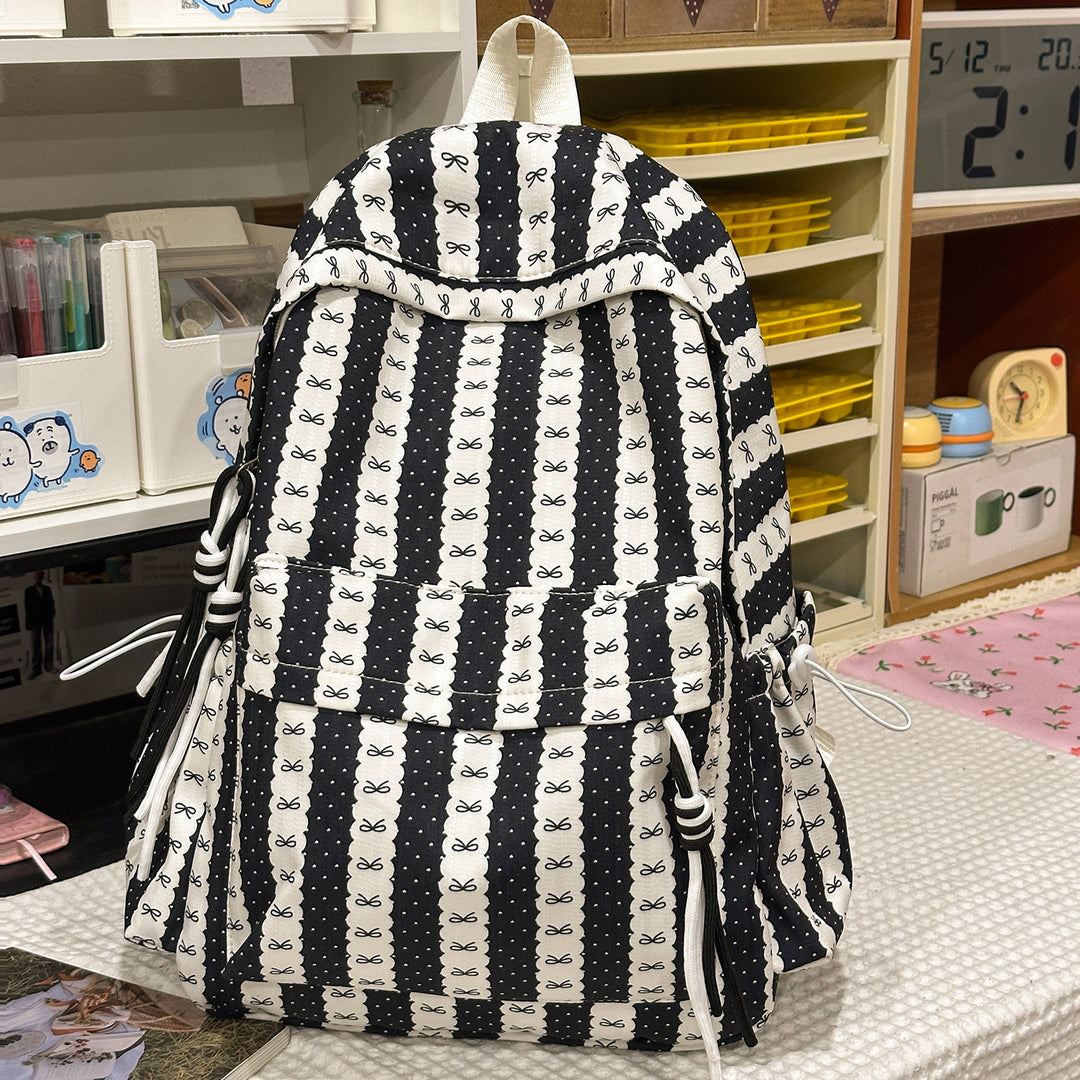 Verspielt gestreifter Rucksack