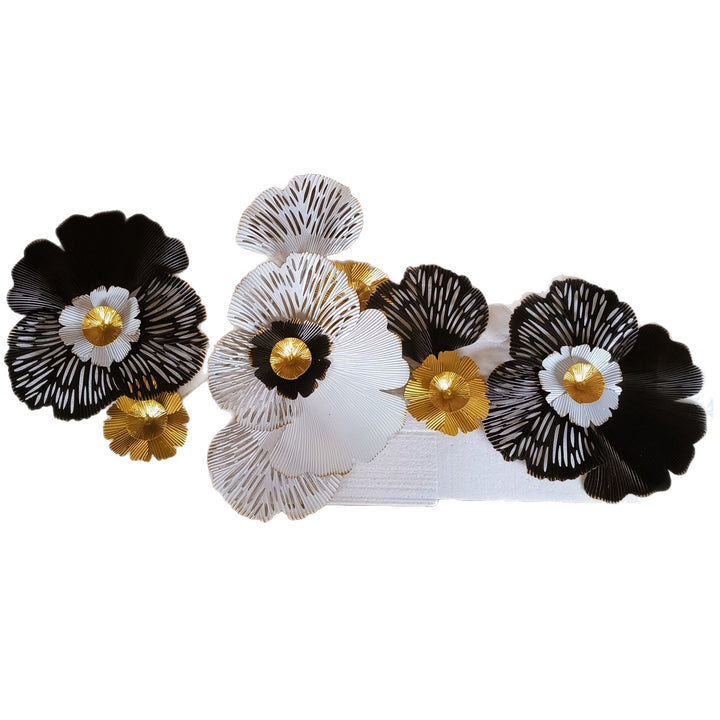 Künstlerische florale Metallwandskulptur Karnz 1789208526