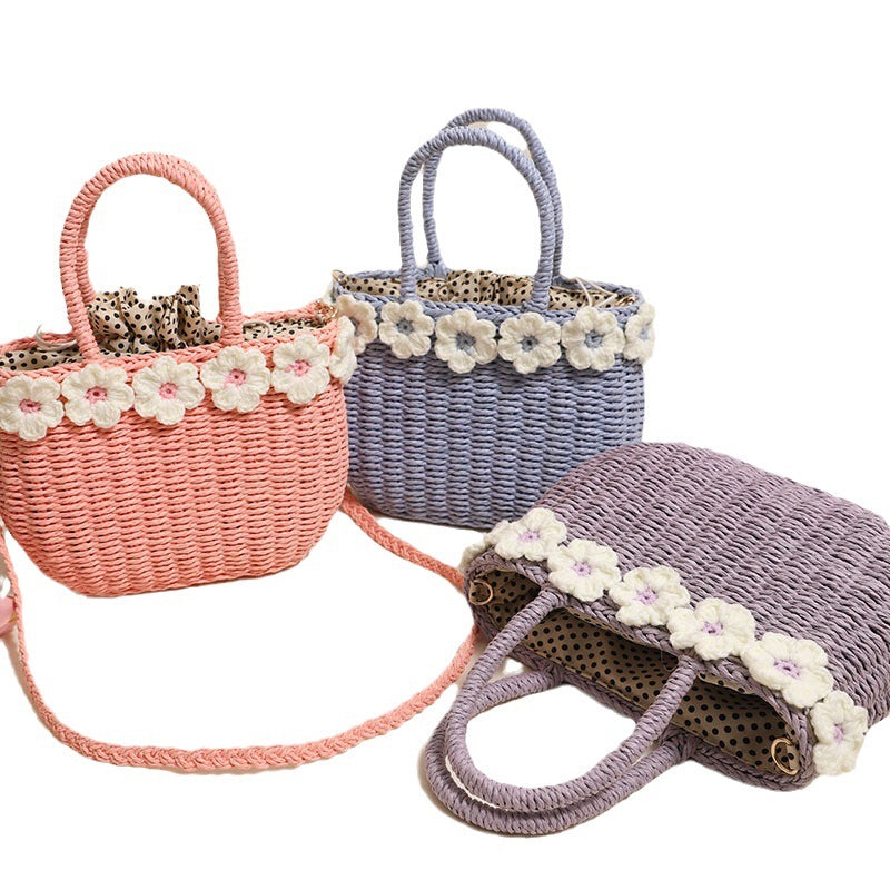 Damen Handtasche mit floralen Verzierungen Karnz