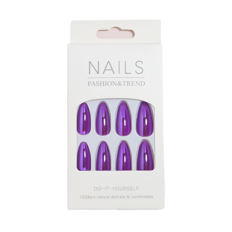 Glänzende Press-On Nägel Set mit schillerndem Finish Karnz