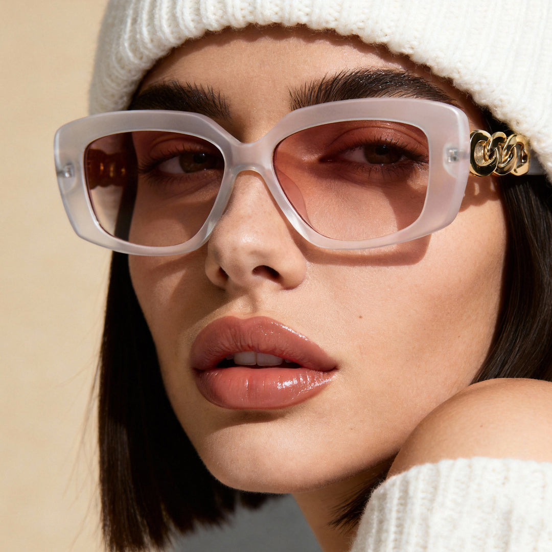 Damen elegante quadratische Sonnenbrille mit goldverziertem Rahmen Karnz