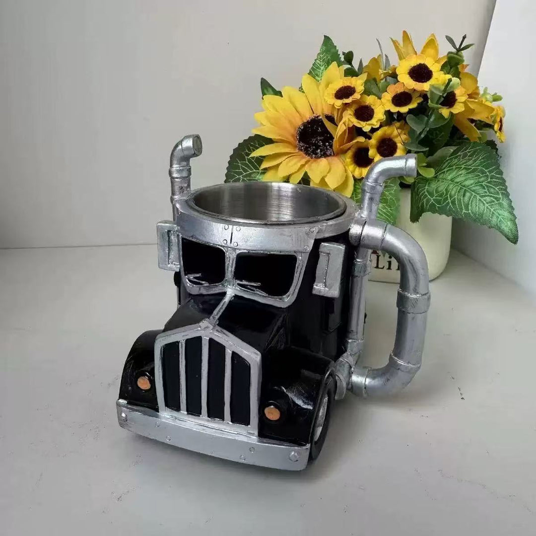 Tasse im Trucker-Design Karnz