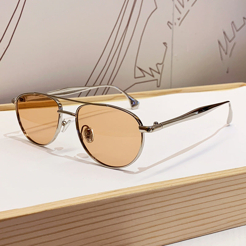 Damen modische Piloten-Sonnenbrille mit elegantem Goldrahmen Karnz