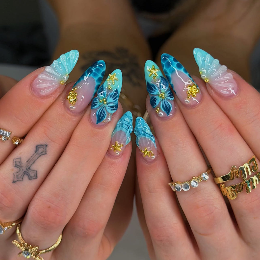 Detailliertes Künstliches Nageldesign-Set