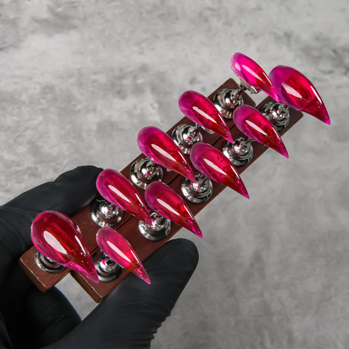 Scharfe Stiletto Press-On Nägel
