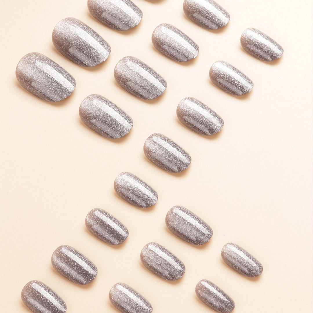 Glänzendes Metallic-Nagelkunst-Set Karnz