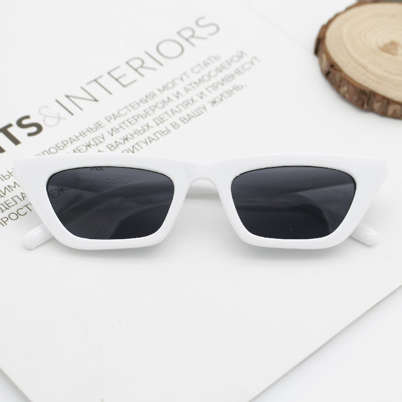 Damen geometrische Sonnenbrille mit raffiniertem Kunststoffrahmen Karnz