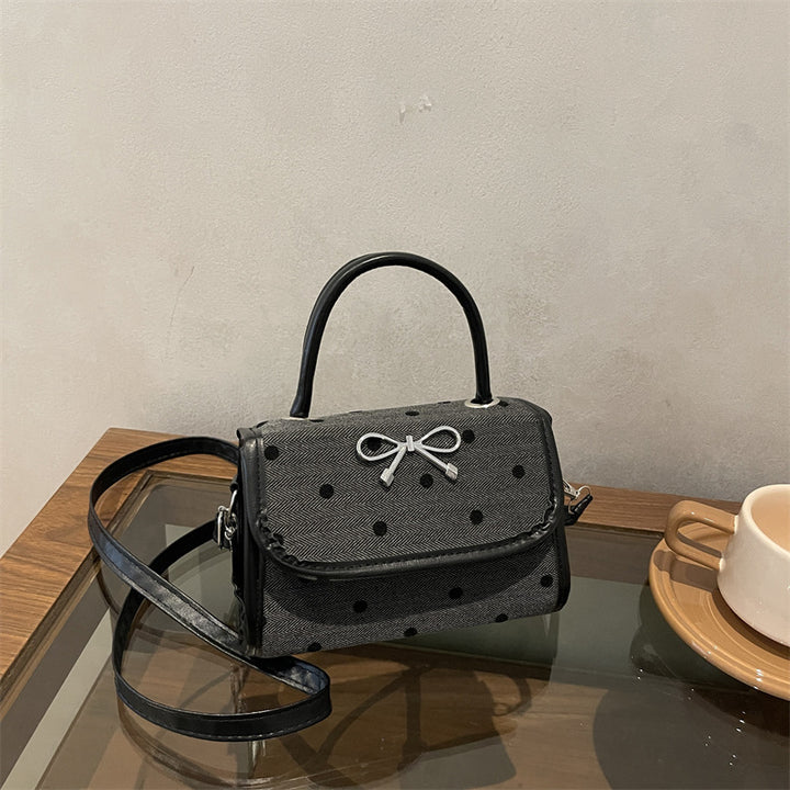 Dekorative Mini-Handtasche