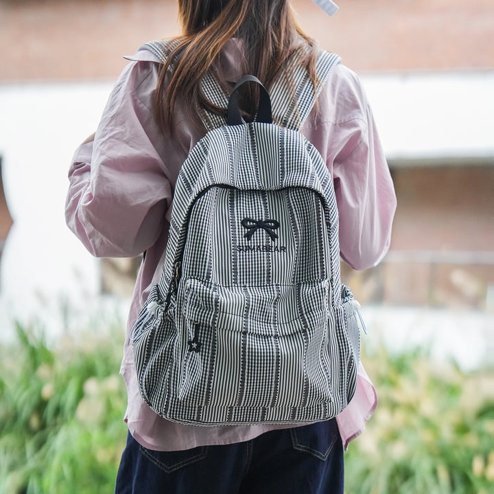 Lässiger gestreifter Rucksack Karnz