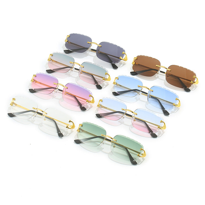 Damen Designer-Sonnenbrille mit einzigartig geformtem Rahmen und UV-Schutz Karnz