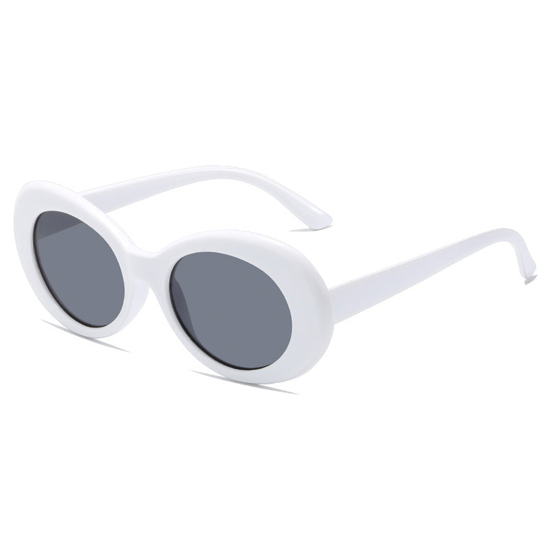 Damen Retro-inspirierte Sonnenbrille mit einem eleganten, ovalen Rahmen Karnz