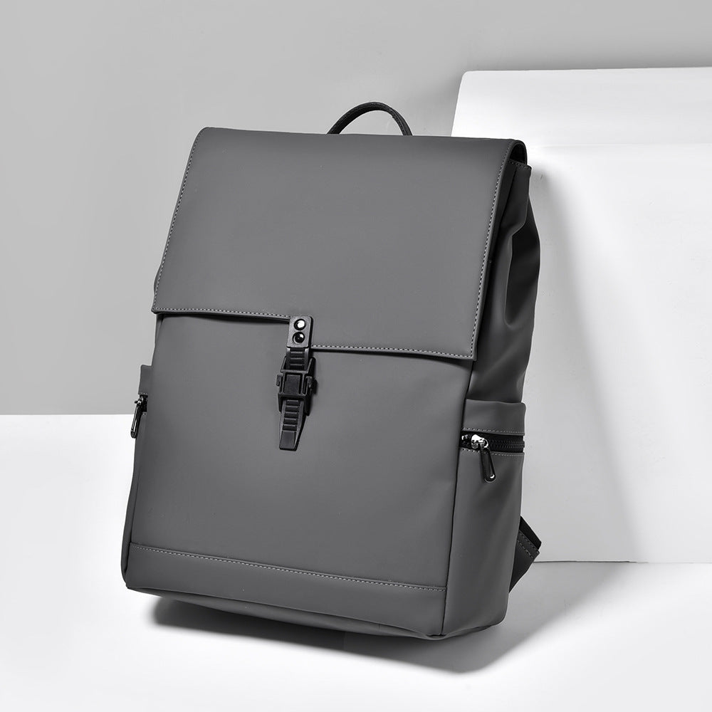 Vielseitiger Wasserfester Rucksack Karnz