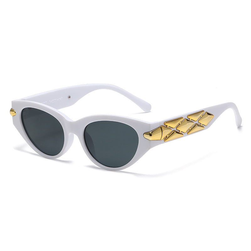 Damen Cat-Eye Sonnenbrille mit luxuriösen Akzenten und einzigartigem Design Karnz