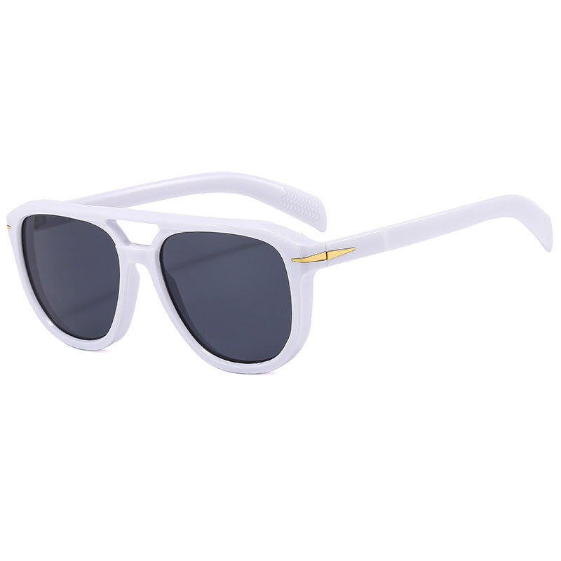 Damen Sonnenbrille mit markantem Rahmen und schützenden Gläsern Karnz