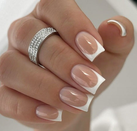 Chic Französische Tip Nagelverstärkungen Karnz