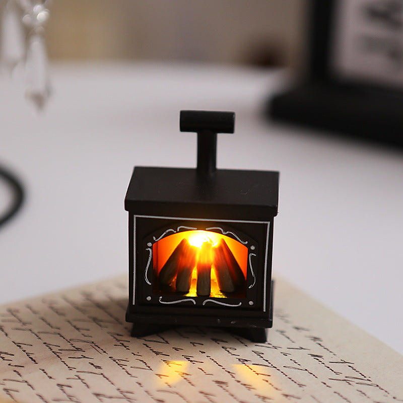 Dekorative Mini-Laterne mit warmem Licht Karnz