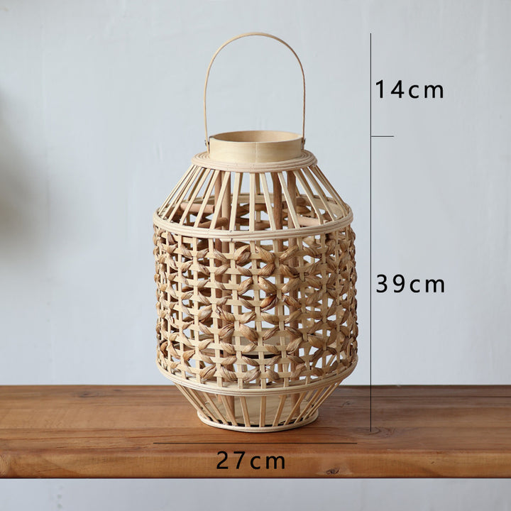 Handgefertigte Rattan-Laterne Karnz