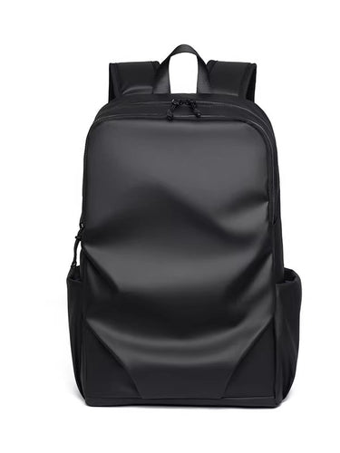 Schlanker minimalistischer Rucksack