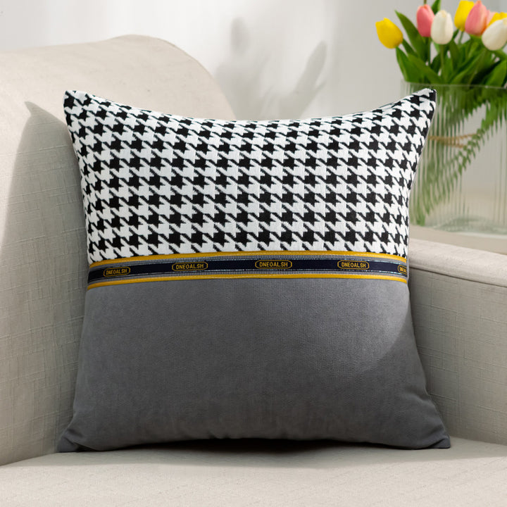 Stylisches dekoratives Kissen