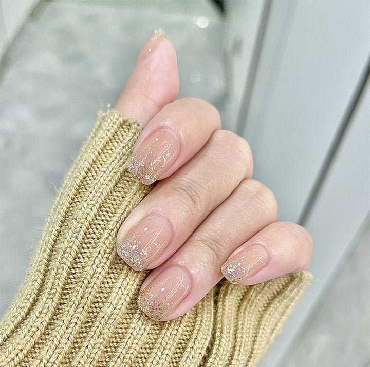 Funkelnde Nagelkunst