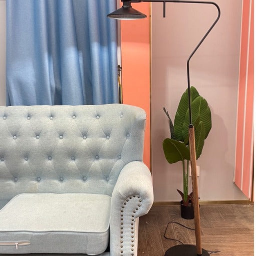 Verstellbare moderne Stehlampe